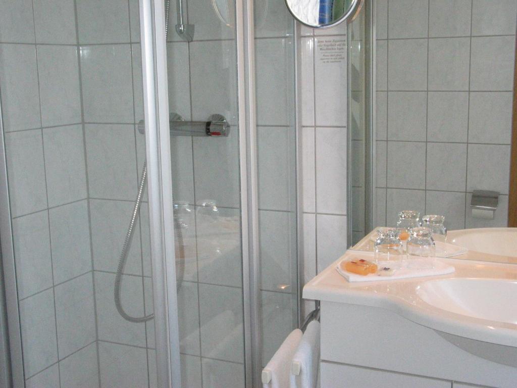 Hotel Winzerverein Zeltingen-Rachtig Kültér fotó